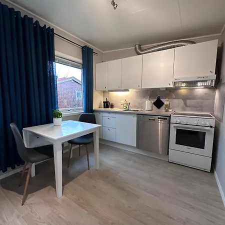 Apartment Fin Sentral I Lakselv!